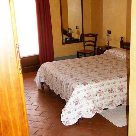 Agriturismo Greppi Crescentino الغرفة الصورة